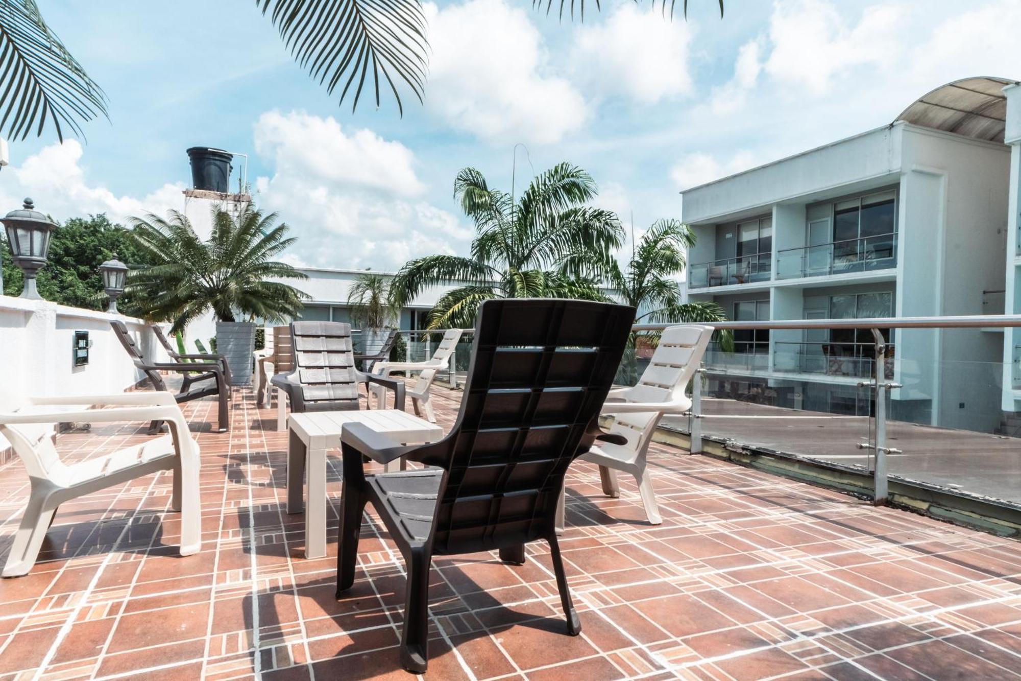 Hotel El Aeropuerto San José del Guaviare 外观 照片