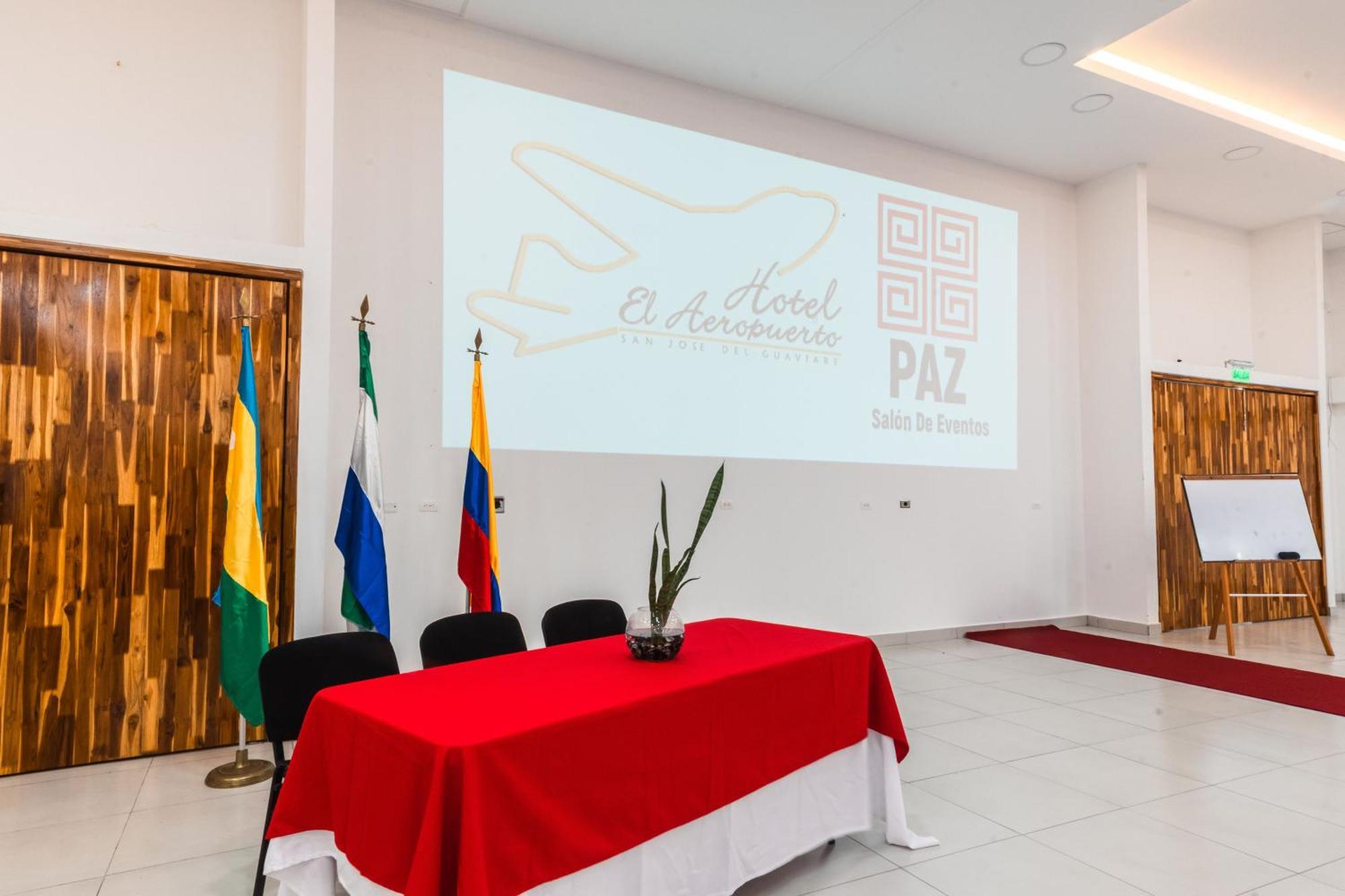 Hotel El Aeropuerto San José del Guaviare 外观 照片